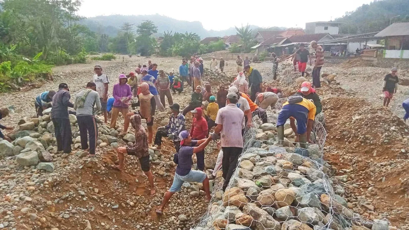 Warga Pujiharjo Dihantui Banjir Sungai Tundo Malang Posco Media