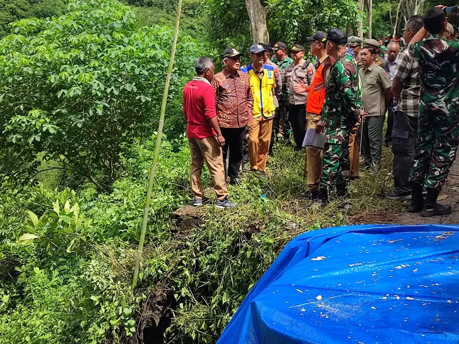 Tinjau Lokasi Longsor Kalipare Bupati Malang Langsung Gercep Malang