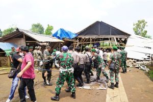 Tni Polri Obrak Abrik Sarang Sabung Ayam Malang Posco Media