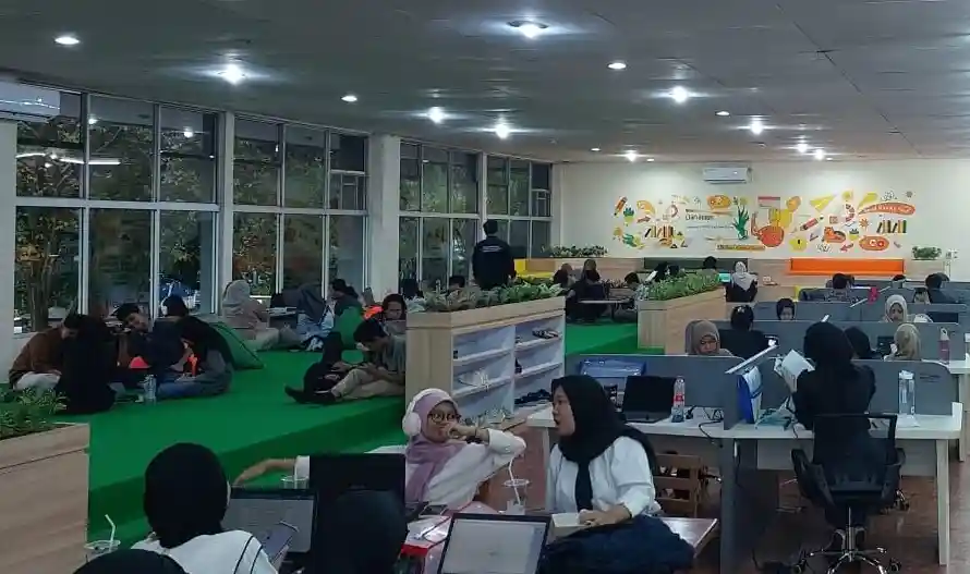 Danamon Literasi Keuangan dan Peremajaan Perpustakaan Universitas Brawijaya 1 Malang Posco Media