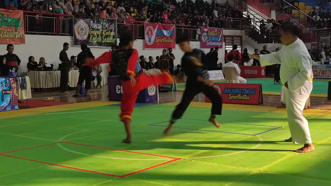 slot gacor 2023 1800 Pesilat se Indonesia Bersaing di Kepanjen