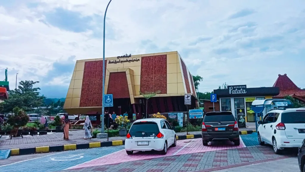 Raih Penghargaan Rest Area Tipe B Ruas Pandaan Malang Dalam Rangka Hari Jalan 2024 1 Rest Area Tipe B