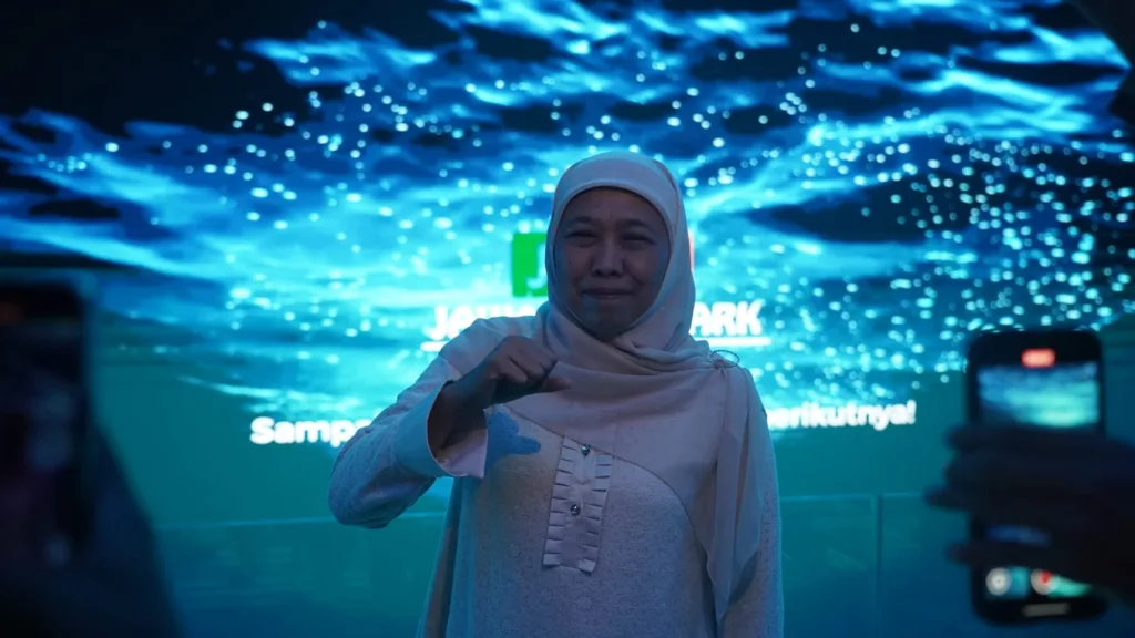 Tahun Baru; Khofifah Liburan Keluarga ke VIP JTP 2 1 Malang Posco Media