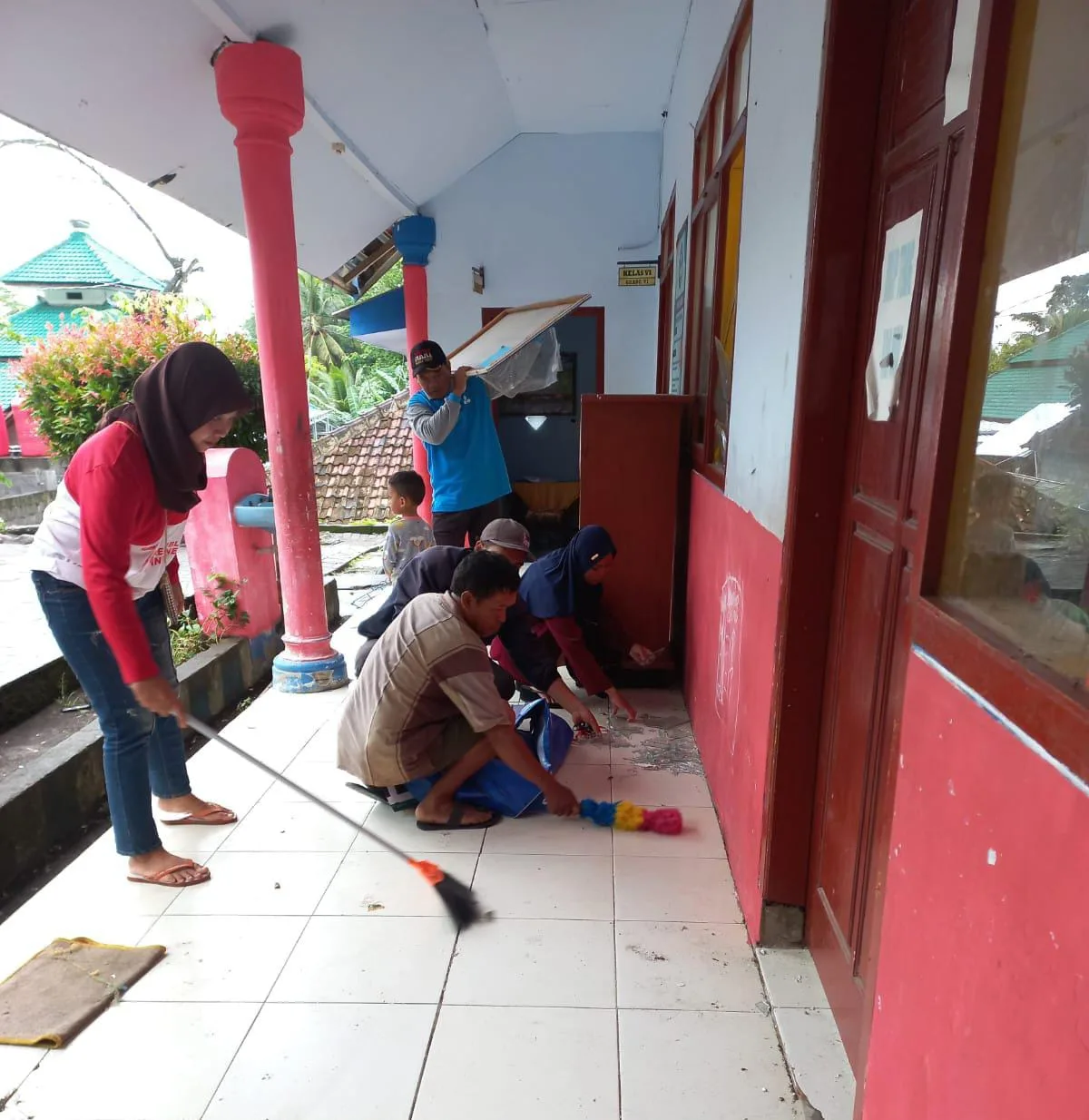 sekolah rusak (1)