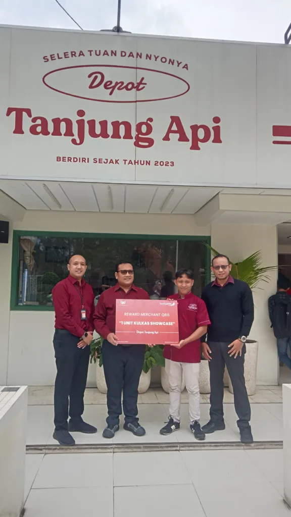 Bank Jatim Kepanjen Apresiasi Merchant QRIS Terbaik se-Jatim 1 Malang Posco Media
