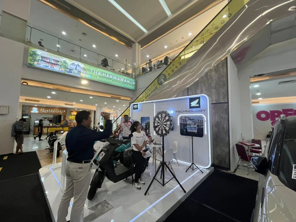 MPM Honda Jatim Perkuat Komitmen Elektrifikasi Lewat EV Exhibition di Kediri, Hadirkan Beragam Motor Listrik Honda 2 Malang Posco Media
