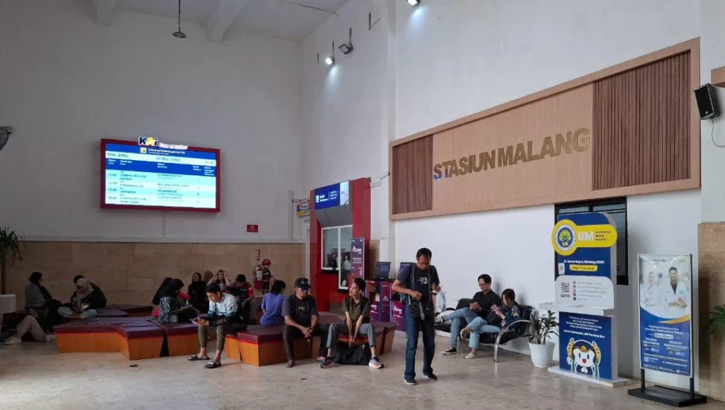 Libur Panjang, 4.939 Penumpang Padati Stasiun Malang 1 Malang Posco Media
