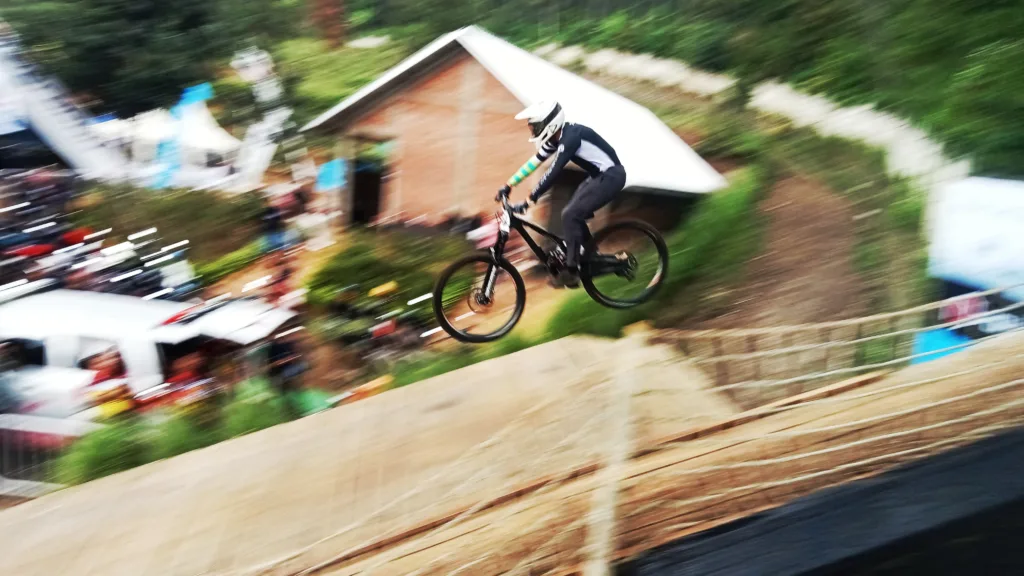 Wujudkan Wisata Sport Tourism, Wali Kota Batu Apresiasi Panderman Gravity Park Downhill 2025 4 Malang Posco Media