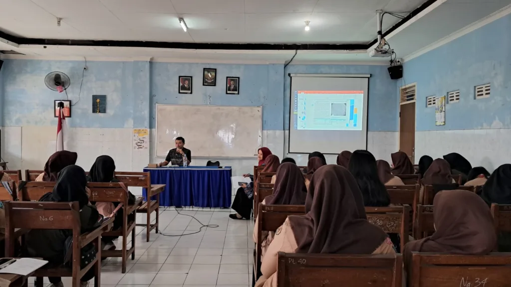 SMK PIM Gandeng PT Balatif, Bedah Proses Produksi Tablet dalam Meet Expert 1 Malang Posco Media