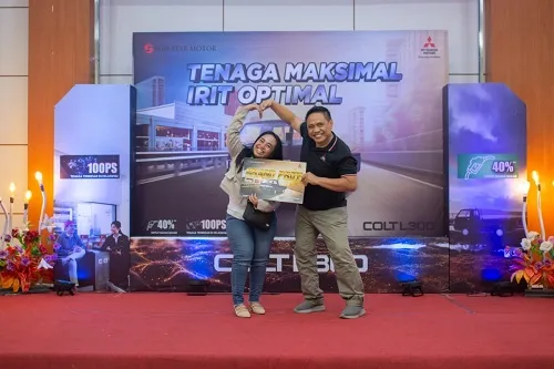 Gala Dinner Sun Star Motor Promosikan New L300 dan Hadiah Emas 1 Malang Posco Media