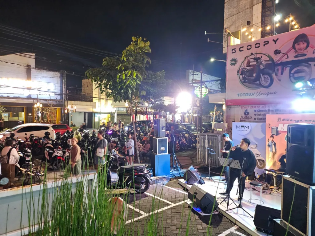 Stylo Fashion Corner Jadi Magnet Anak Muda di Malang, Kolaborasi Gaya, Musik, dan Wisata Kayutangan 1 Malang Posco Media