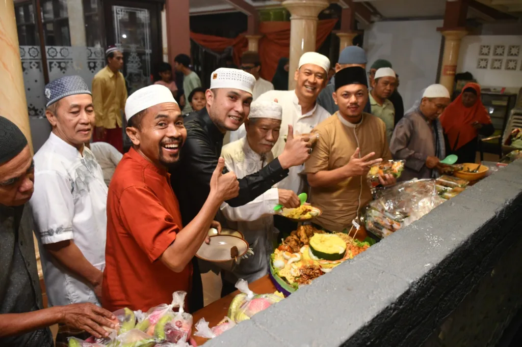 Masjid Al Muhajirin Jembawan, Tasyakuran Khatam Alquran Dalam Shalat Berjamaah 3 Malang Posco Media
