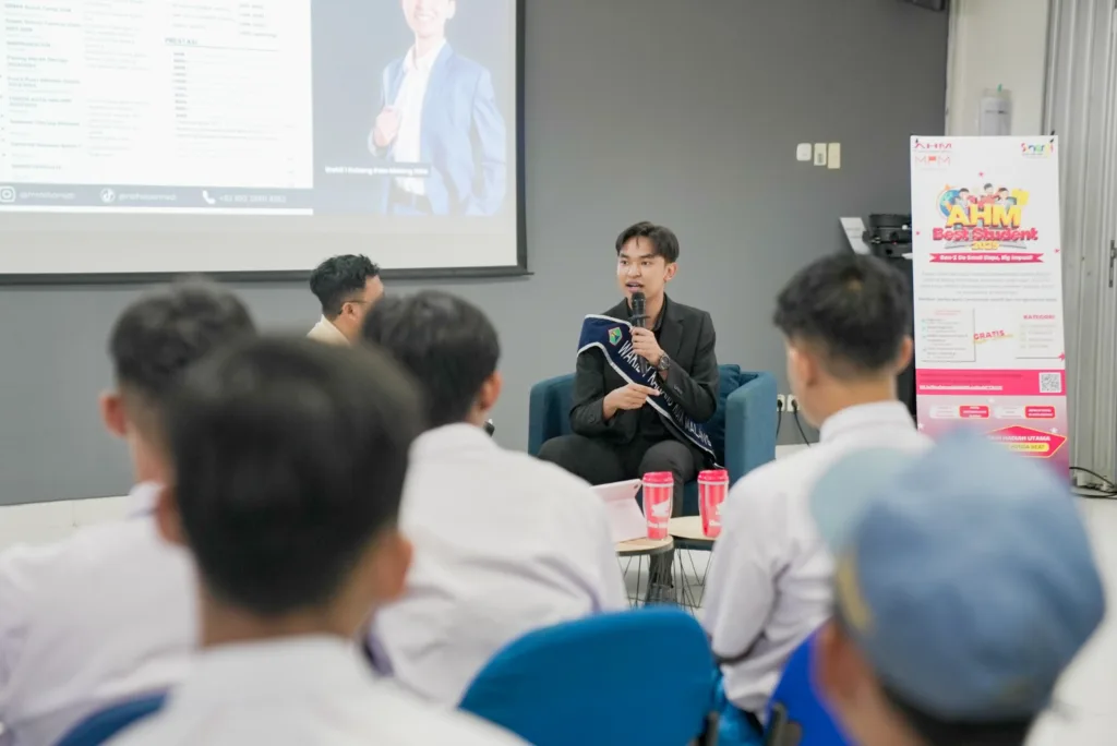 Alumni AHMBS Berbagi Inspirasi, Ratusan Peserta Antusias Ikuti Seminar Inspiratif AHM Best Student 2025 2 Malang Posco Media