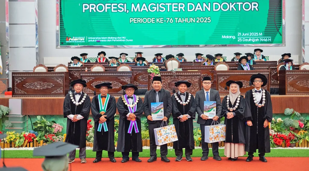 Wisuda Periode 76 Tahun 2025 Universitas Islam Malang, Wujudkan WCU Bekali Lulusan Karakter Kecendikiaan 1 Malang Posco Media