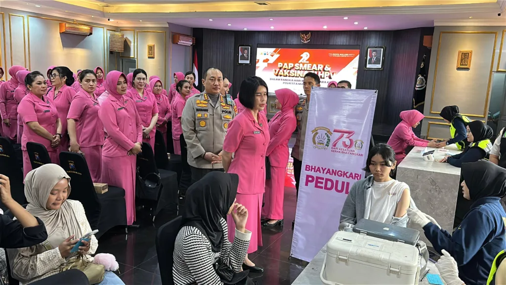 Peringatan Hari Bhayangkara dan HKGB 2025, Polresta Makota Gelar Vaksinasi HPV dan Pap Smear Gratis 1 Malang Posco Media
