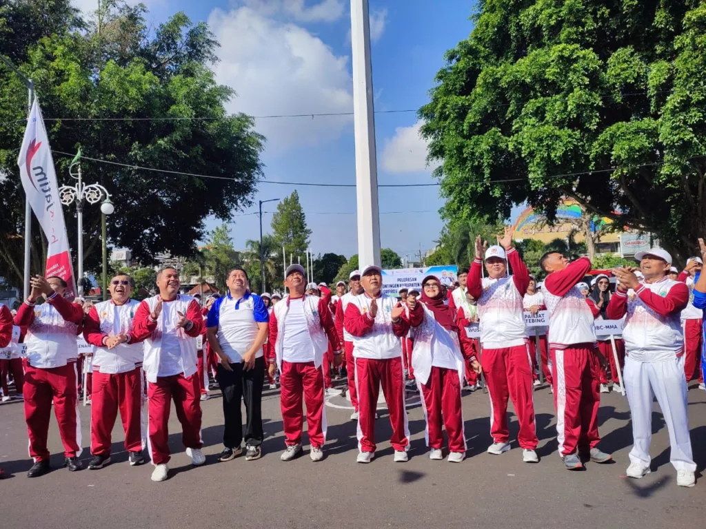 Bupati Malang Lepas Kontingen Porprov IX Jatim, Targetkan Masuk Tiga Besar 3 Malang Posco Media