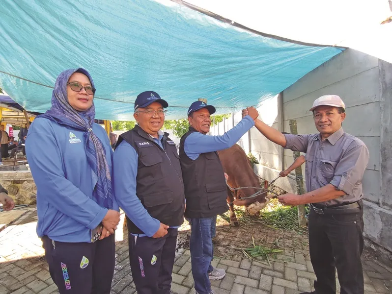 Perumda Tirta Kanjuruhan; Salurkan Hewan Kurban di Dua Kecamatan 1 Malang Posco Media