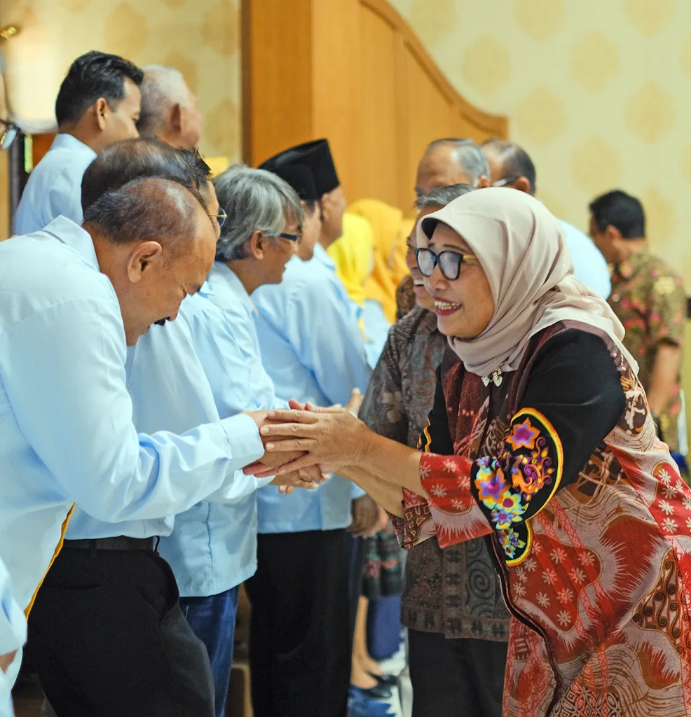 Pelantikan Pengurus IKA Uniga Malang Periode 2025-2029, Wadah Kolaborasi dan Penguatan Jejaring Alumni 1 Malang Posco Media