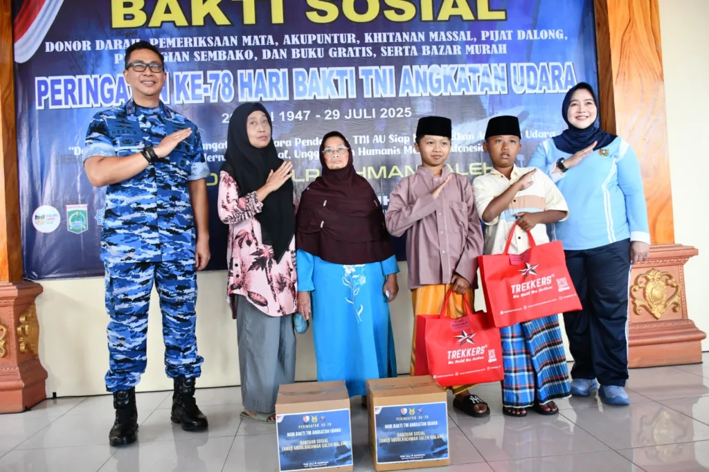 Hari Bakti TNI AU, Lanud Abdulrachman Saleh Gelar Bakti Sosial 1 Malang Posco Media