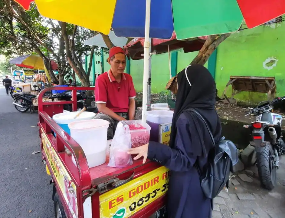 Rekomendasi Jajanan Murah dan Enak di Pasar Sawojajar 6 Malang Posco Media