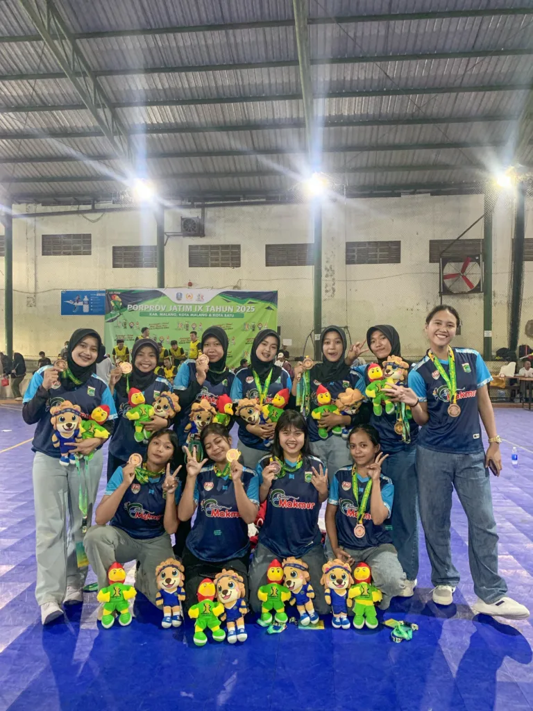 Alumni Poltekkes PIM Raih Juara 3 Bersama Tim Hoki Kabupaten Malang di Porprov IX Jatim 2025 1 Poltekkes PIM