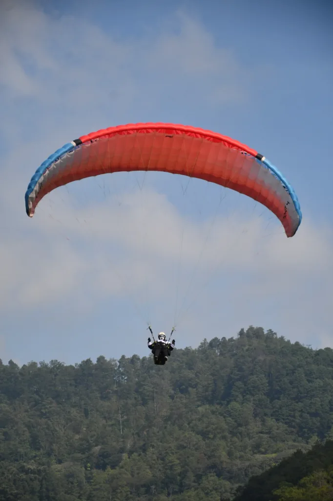 Festival Paralayang Buka BISTF Paragliding Accuracy League 2025 4 Malang Posco Media