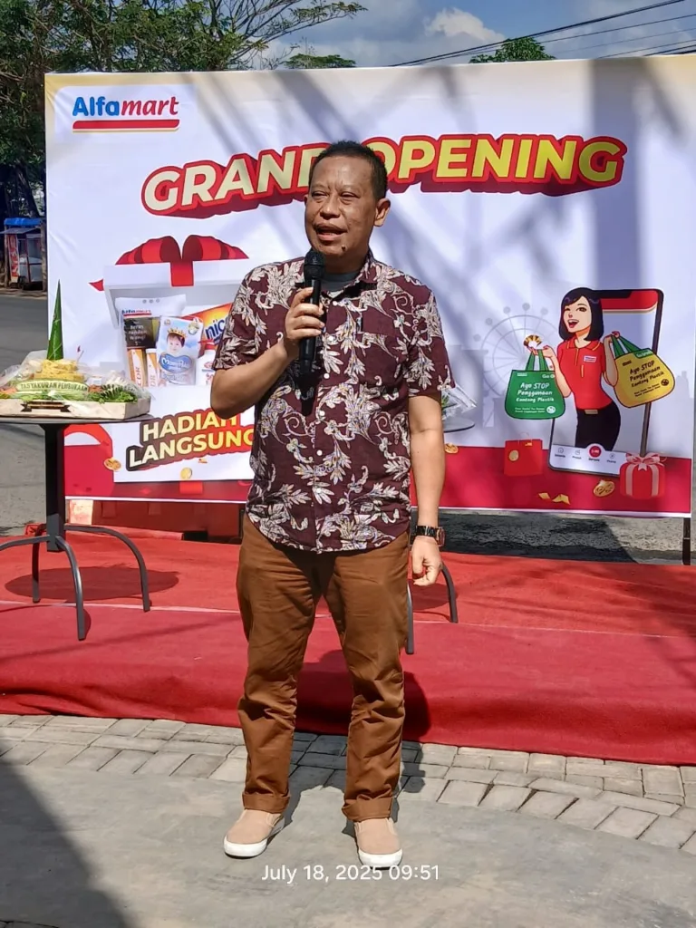 Launching Alfamart Sengguruh Berlangsung Semarak 1 Malang Posco Media