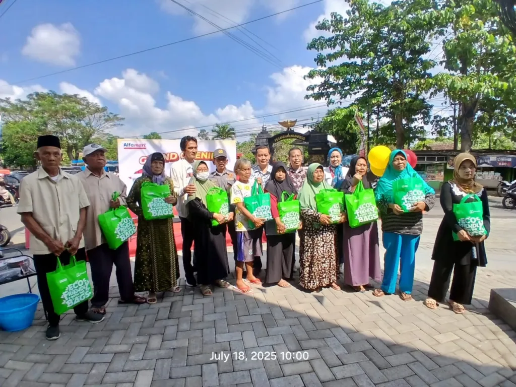 Launching Alfamart Sengguruh Berlangsung Semarak 2 Malang Posco Media