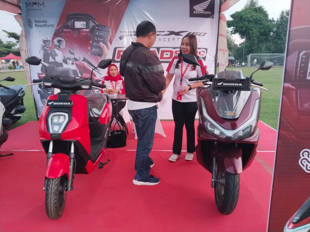 Kemeriahan PCX160 Roadsync Fest di Blitar: Dari Test Ride Berhadiah hingga Rampak Barong dan Hiburan Musik 2 Malang Posco Media