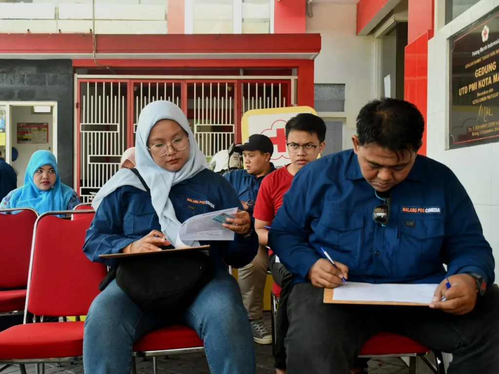Malang Posco Media Gelar Donor Darah, Rangkaian HUT ke-5 'Hi Five to The Future' 2 Malang Posco Media
