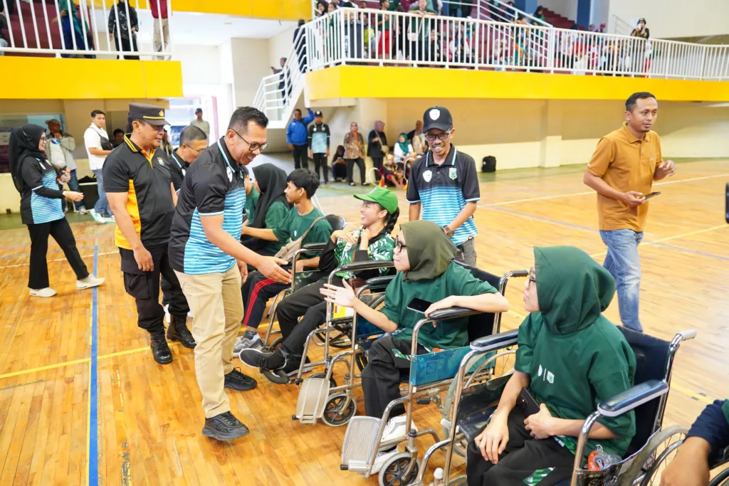 Wali Kota Batu Resmi Tutup Kejuaraan Paralimpik 2025 1 Malang Posco Media