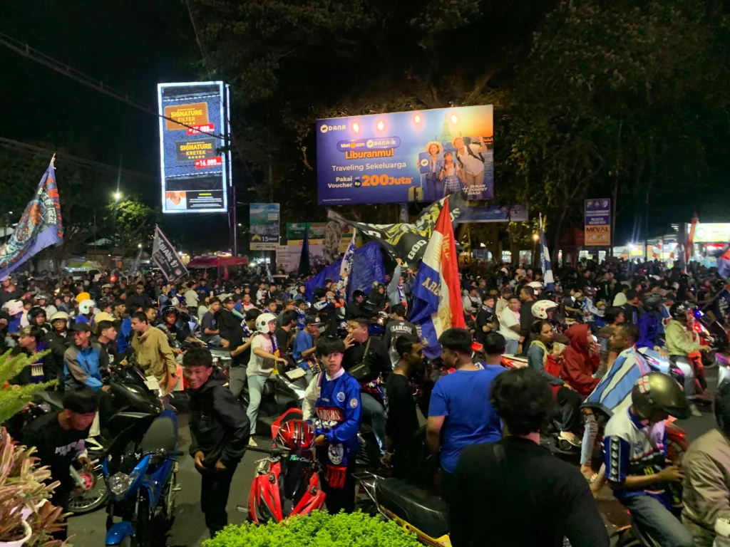 Jelang Ulang Tahun ke-38 Arema, Ribuan Aremania Berangkat Bersama ke Stadion Kanjuruhan 1 Malang Posco Media