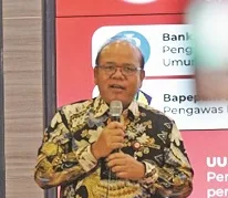 Foto Kepala OJK Malang