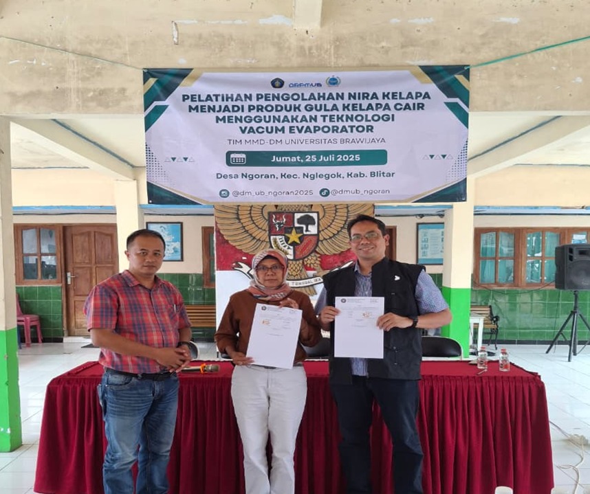 Hadirkan Teknologi Vacuum Evaporator, Tim MMD-DM UB Bawa Nira Kelapa Desa Ngoran Naik Kelas 1 Malang Posco Media