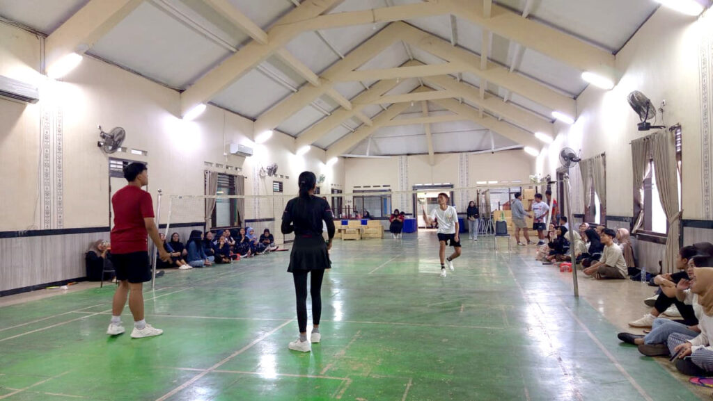 FARMA CUP 2025, Tumbuhkan Semangat Sportivitas dan Kekompakan Mahasiswa Poltekkes PIM 2 Malang Posco Media